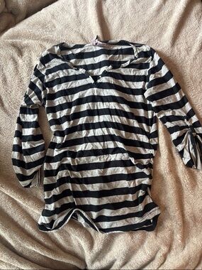 Striped Long Sleeve Women’s Top - Black and Grey